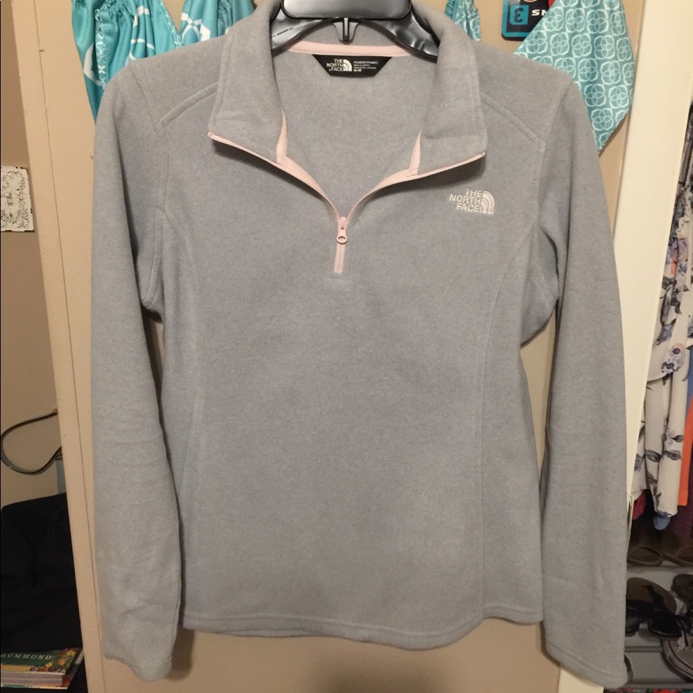 Women’s North Face- size medium